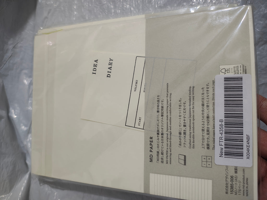 MD Notebook A5 rayado de Midori en su empaque, vista completa